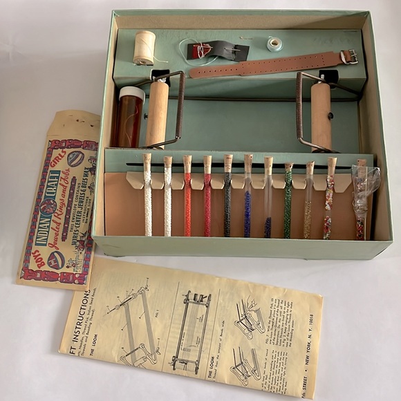 1960 Indian Beadcraft KIT Beadwork Native American Vintage Artwork Crafter Beads - Picture 4 of 17